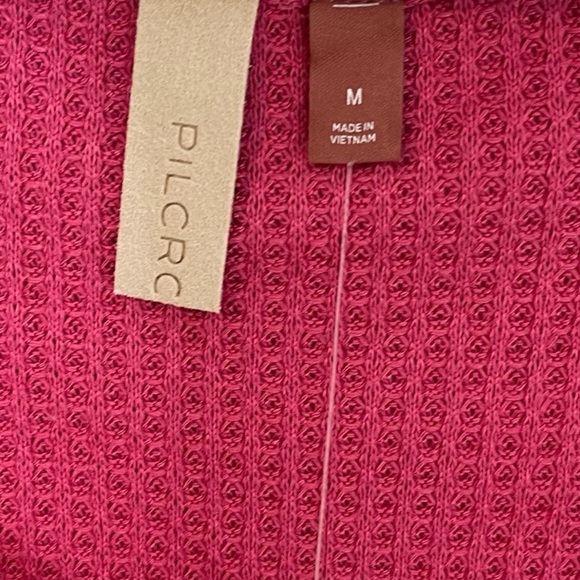 🌺 Anthropologie Pilcro Waffle Knit Wide V-Neck Slouchy Ruffle Top Pink Size Med - Picture 6 of 17